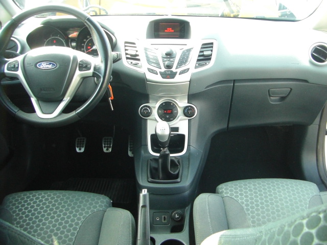 FORD FIESTA 1.6 I 120CV GASOLINA