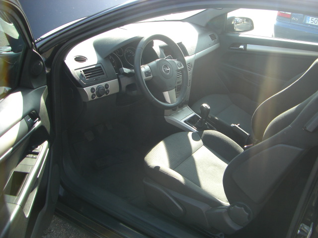 OPEL ASTRA GTC 1.7 CDTI 100CV