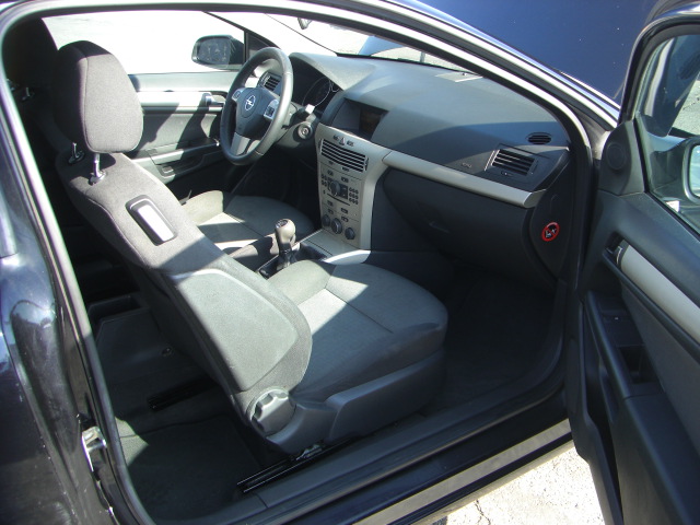 OPEL ASTRA GTC 1.7 CDTI 100CV