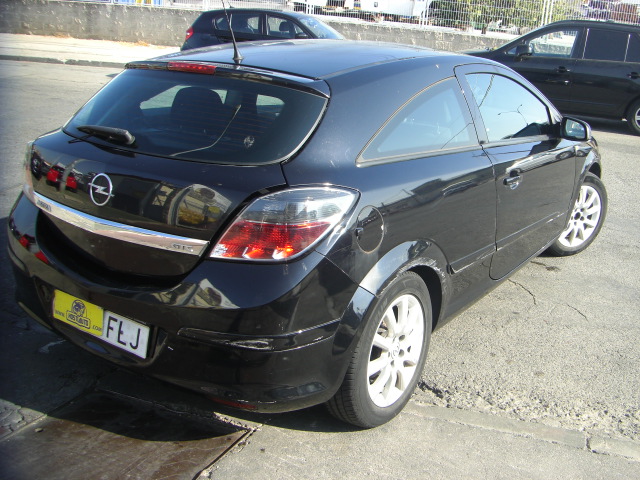 OPEL ASTRA GTC 1.7 CDTI 100CV