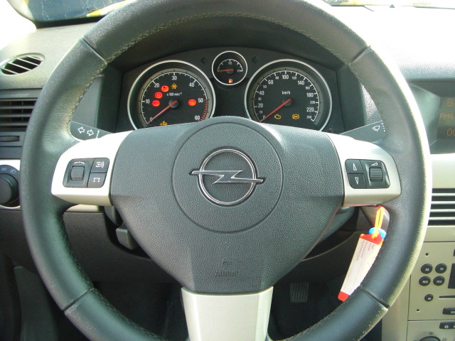 OPEL ASTRA GTC 1.7 CDTI 100CV