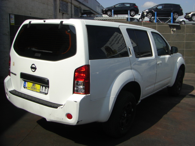 NISSAN PATHFINDER 2.5 DCI 171CV 7 PLAZAS 4X4