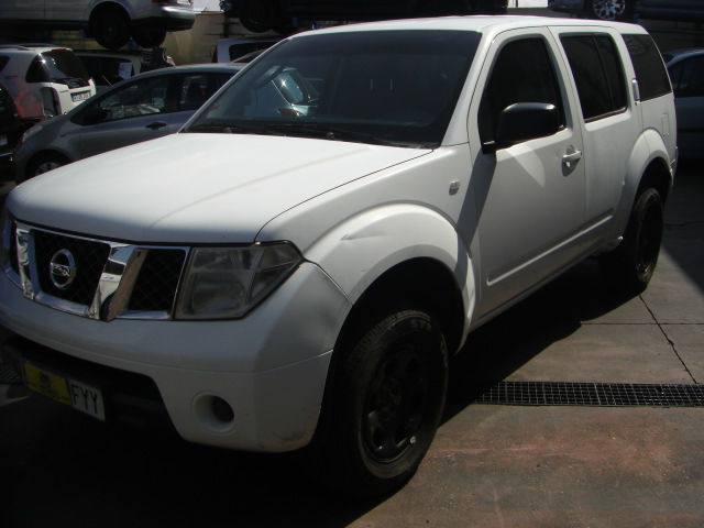 NISSAN PATHFINDER 2.5 DCI 171CV 7 PLAZAS 4X4