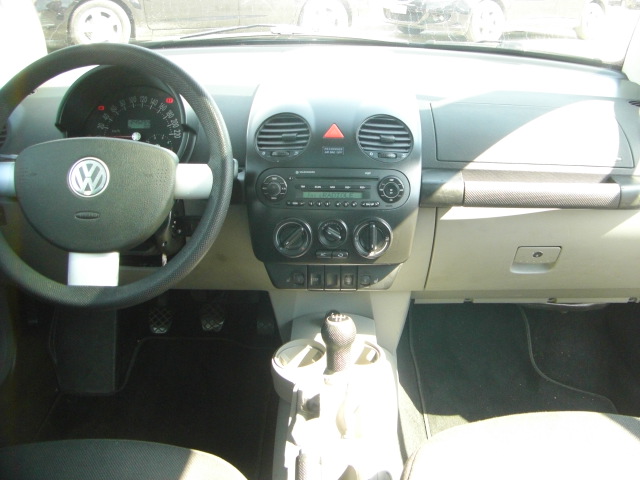 VOLKSWAGEN NEW BEETLE 1.9 TDI 100CV