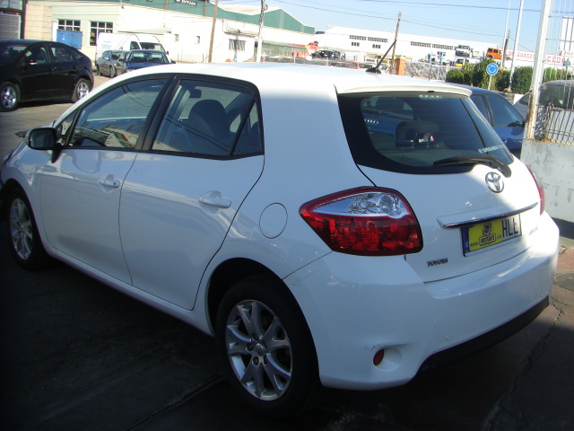 TOYOTA AURIS 1.6 GASOLINA 132CV