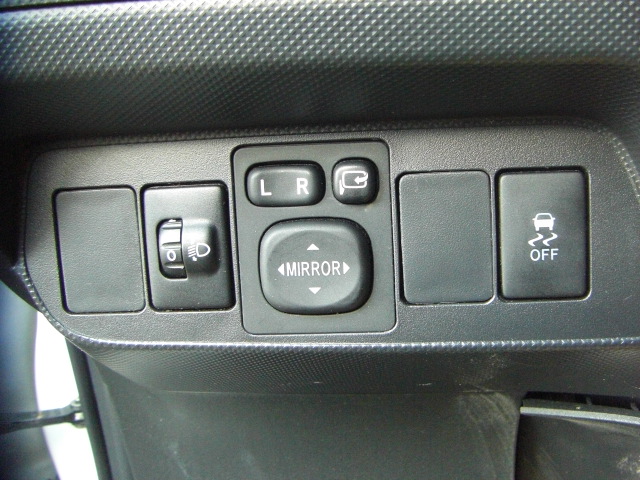 TOYOTA AURIS 1.6 GASOLINA 132CV