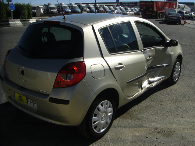 RENAULT CLIO 1.5 DCI 85CV