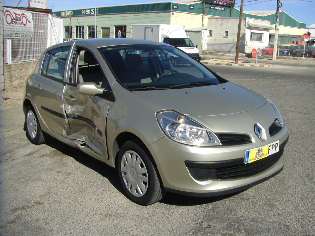 RENAULT CLIO 1.5 DCI 85CV