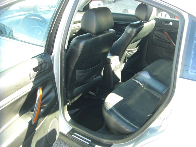 VOLKSWAGEN PASSAT 1.9 TDI 130CV