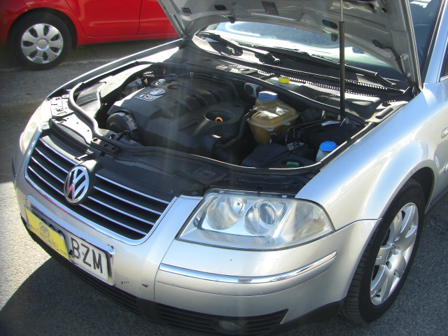 VOLKSWAGEN PASSAT 1.9 TDI 130CV