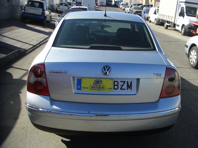 VOLKSWAGEN PASSAT 1.9 TDI 130CV