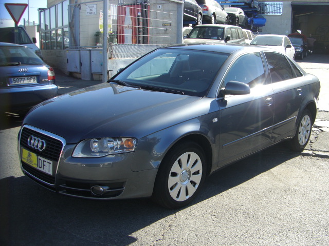 AUDI A4 2.0 TDI 140CV