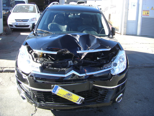 CITROEN C-CROSSER 2.2 HDI 156CV BREA 4X4 7 PLAZAS CITROEN C-CROSSER 2.2 HDI 156CV BREA 4X4 7 PLAZAS