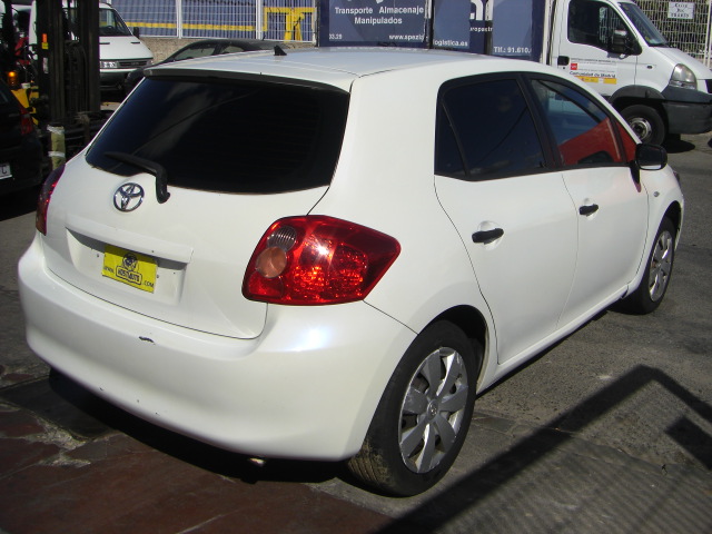 TOYOTA AURIS LIVE 1.4 TDCI 90CV 