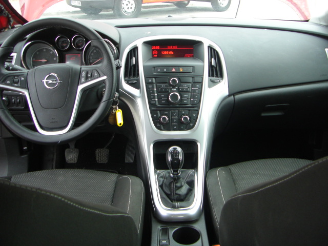 OPEL ASTRA 1.7 CDTI 110CV