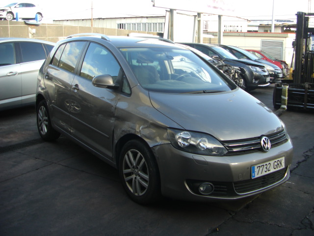VOLKSWAGEN GOLF PLUS 1.6 TDI 105CV