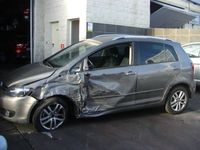 VOLKSWAGEN GOLF PLUS 1.6 TDI 105CV