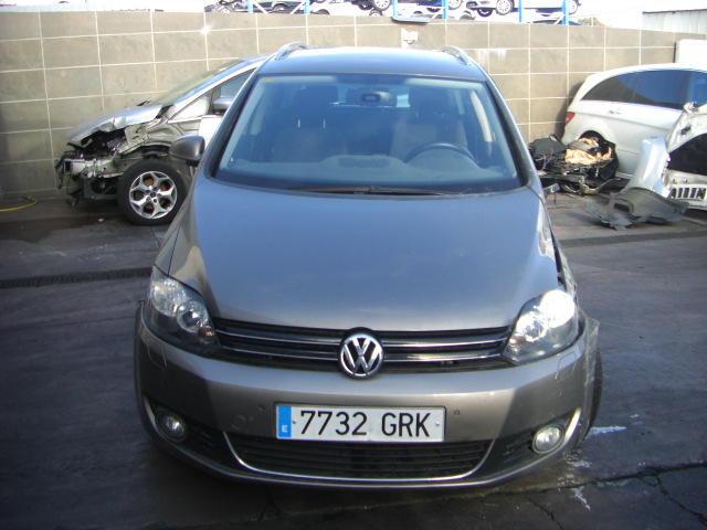 VOLKSWAGEN GOLF PLUS 1.6 TDI 105CV