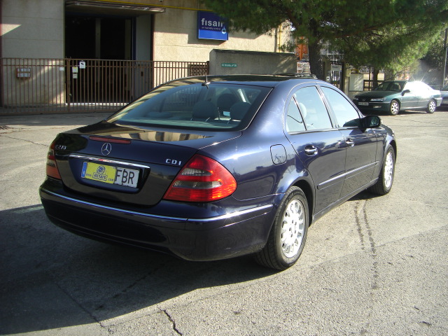 MERCEDES BENZ E 270 CDI AUTOMATICO 177CV