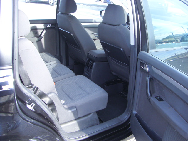 VOLKSWAGEN TOURAN 2.0 TDI 140CV