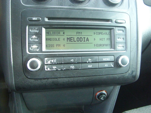 VOLKSWAGEN TOURAN 2.0 TDI 140CV