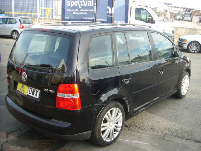 VOLKSWAGEN TOURAN 2.0 TDI 140CV