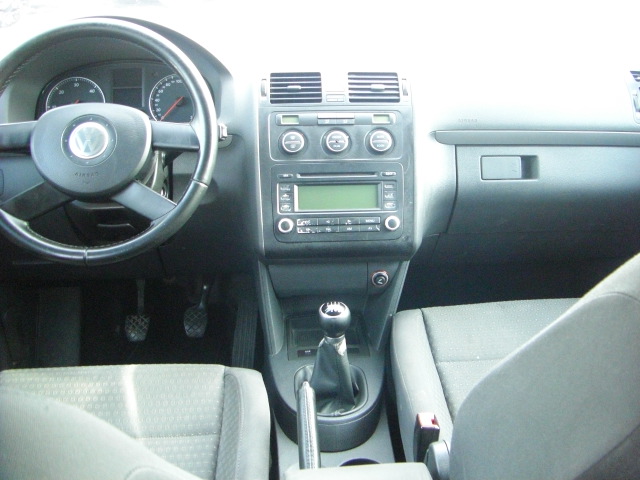 VOLKSWAGEN TOURAN 2.0 TDI 140CV