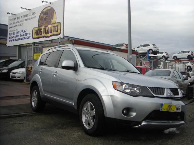 MITSUBISHI OUTLANDER 2.0 DID 140CV 4X4 7 PLAZAS
