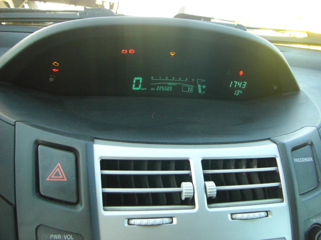 TOYOTA YARIS 1.4 D4D 90CV AUTOMATICO