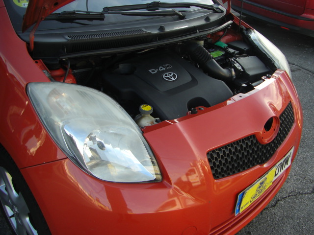 TOYOTA YARIS 1.4 D4D 90CV AUTOMATICO