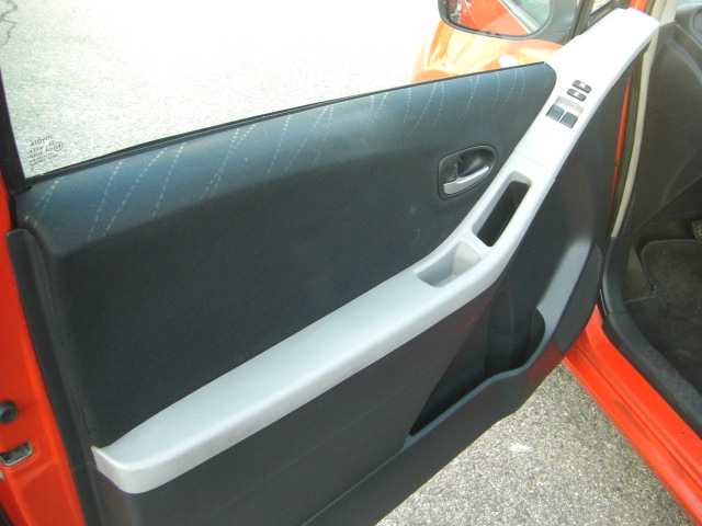 TOYOTA YARIS 1.4 D4D 90CV AUTOMATICO