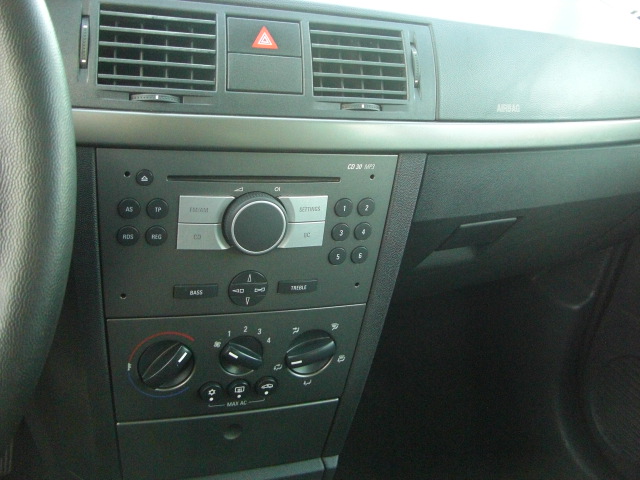 OPEL MERIVA 1.6 I 105CV