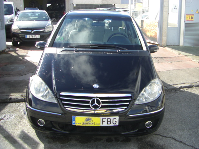 MERCEDES BENZ CLASE A 150 ELEGANCE 1.5 I 95CV