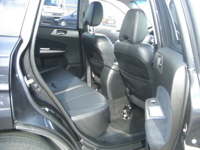 SUBARU FORESTER 2.0 D 107CV 4X4