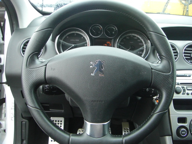 PEUGEOT 308 SPORTIUM 1.6 HDI 90CV