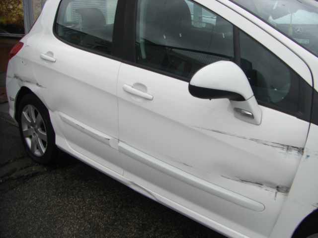 PEUGEOT 308 SPORTIUM 1.6 HDI 90CV