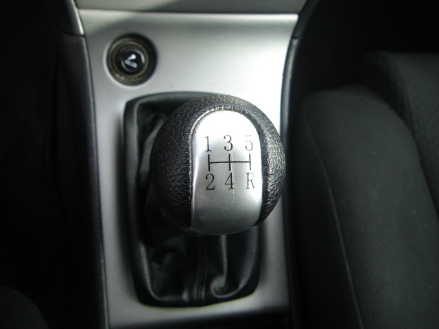 TOYOTA COROLLA SOL 1.6 VVT-I 68CV