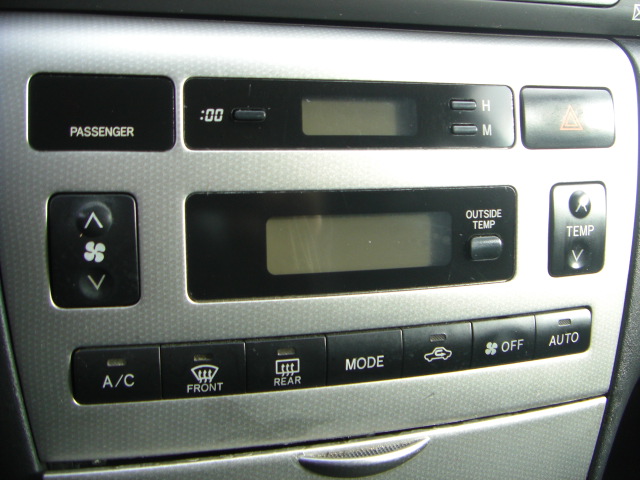 TOYOTA COROLLA SOL 1.6 VVT-I 68CV