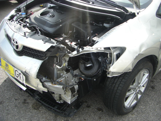 TOYOTA AURIS 1.4 D4D ACTIVE 90CV