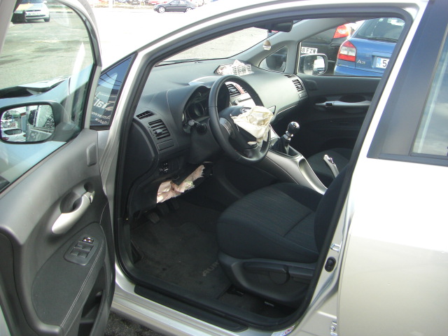 TOYOTA AURIS 1.4 D4D ACTIVE 90CV