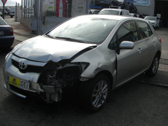 TOYOTA AURIS 1.4 D4D ACTIVE 90CV