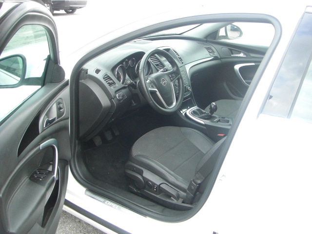 OPEL INSIGNIA 2.0 CDTI 130CV