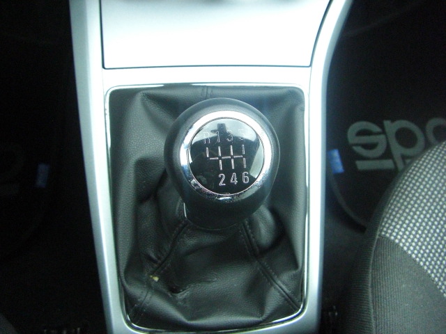 OPEL ASTRA GTC 1.7 CDTI 110CV