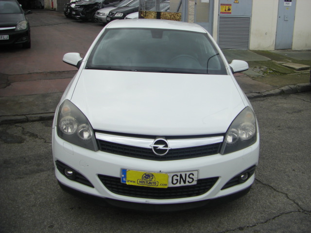 OPEL ASTRA GTC 1.7 CDTI 110CV