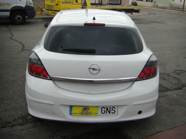 OPEL ASTRA GTC 1.7 CDTI 110CV