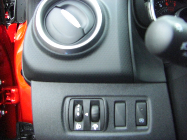 RENAULT CLIO LIMITED 1.0 I 90CV