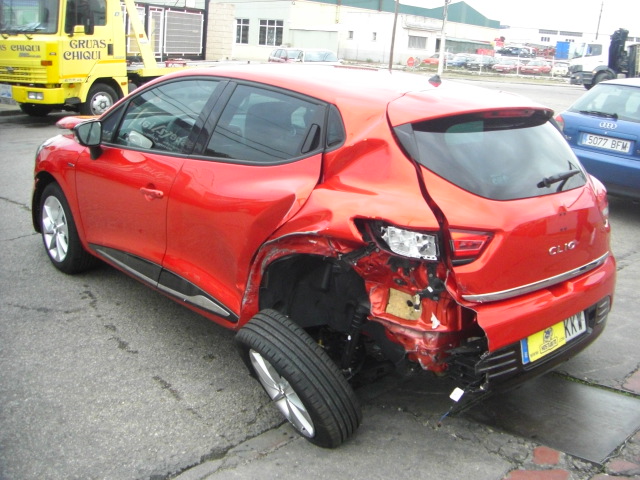 RENAULT CLIO LIMITED 1.0 I 90CV