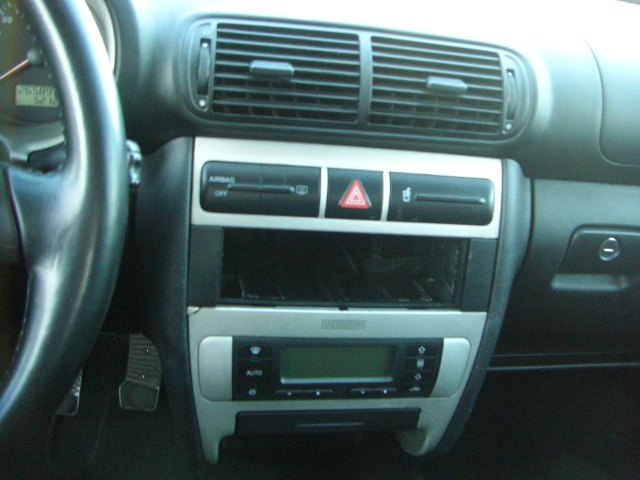 SEAT LEON 1.9 TDI 110CV