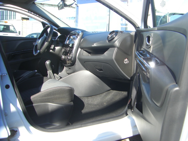 RENAULT CLIO SPORT TOURER 1. 5 DCI 90CV