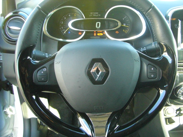 RENAULT CLIO SPORT TOURER 1. 5 DCI 90CV
